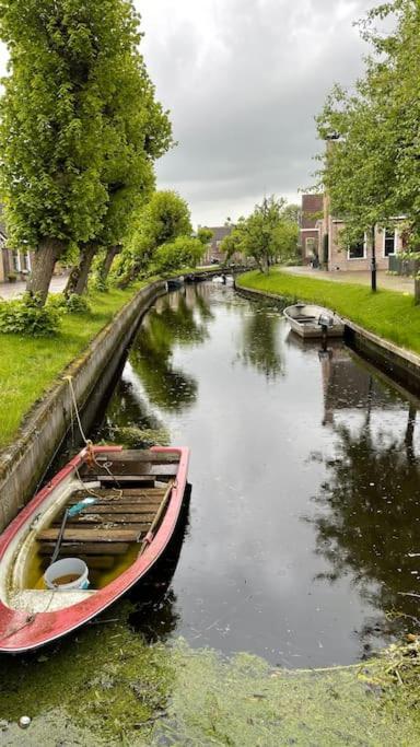 Puur Eastermar - Monumentaal, Authentiek En Luxe Koetshuis Aan Open Vaarwater Met Jacuzzi En Sauna Oostermeer 外观 照片